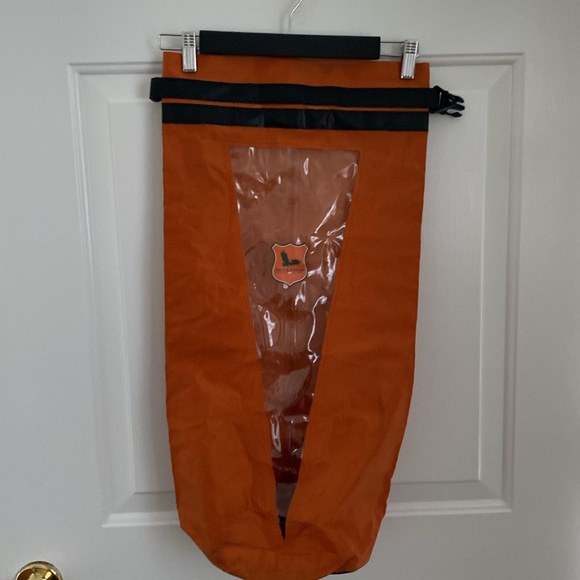 Field and Stream Outdoor Dry Bag Camping - Fishing - Picture 1 of 11